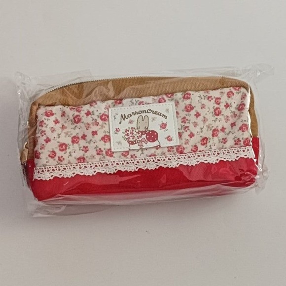 Marron cream, sanrio character cosmetics pouch - Picture 4 of 6